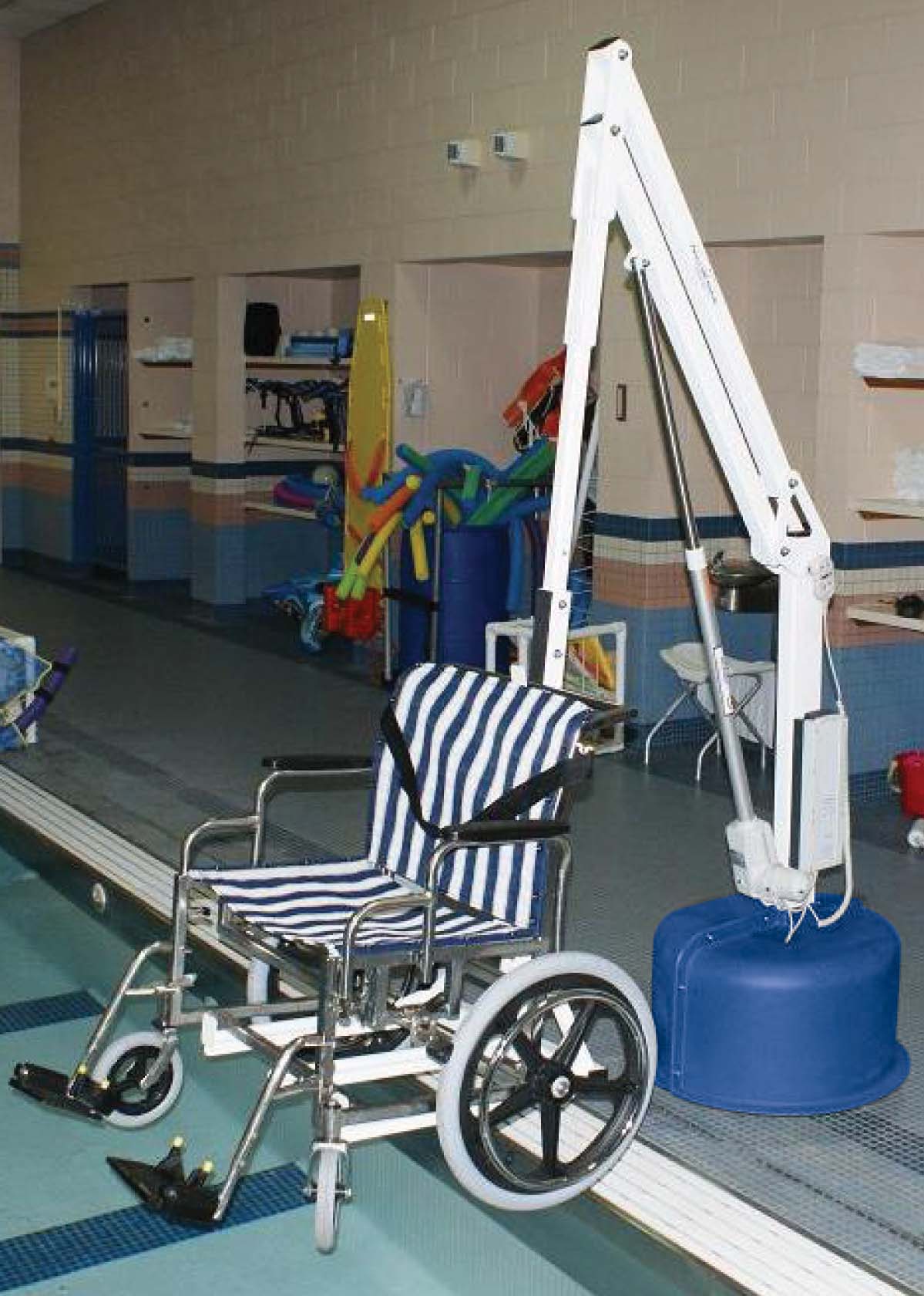 revolution pool lift with wheelchair